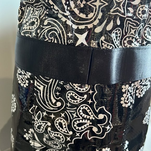 Supreme SS/21 Black Bandana Tarp Small Duffle Bag - Picture 5 of 12